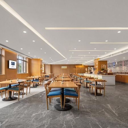 Holiday Inn Express Chengdu Airport Zone Free Shuttle From Shuangliu International Airport To Hotel ,Welcome Drink Εξωτερικό φωτογραφία